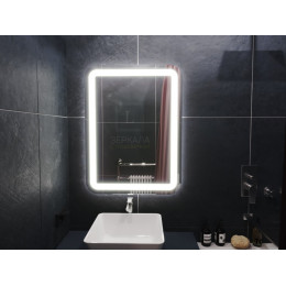 Зеркало в ванную комнату с подсветкой Вияна